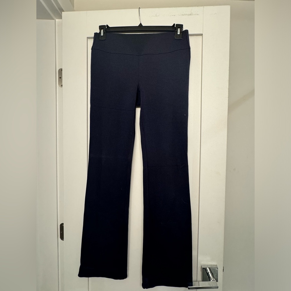 Ecru stretchy pants